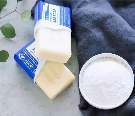 牛仔褪色？美白牙齿？毛衣缩水发霉？这些小技巧聪明女人都收藏了