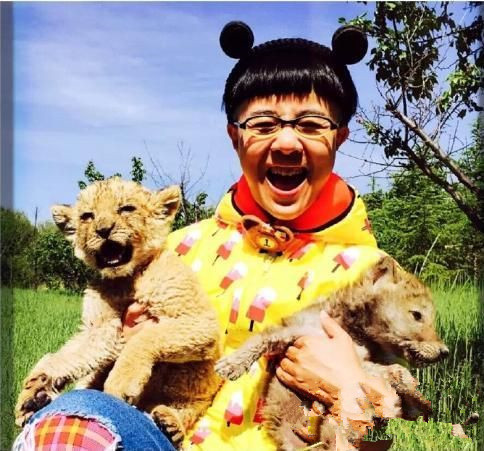 51岁娃娃脸女演员,51岁娃娃脸女人