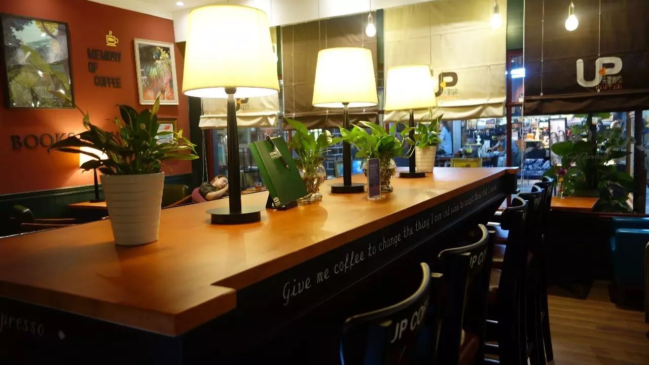 石家庄吃喝玩乐哪里多一点,石家庄附近吃喝玩乐