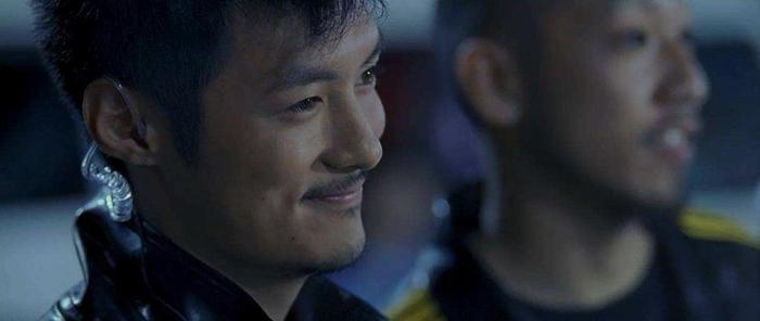 精神氮泵健身前后,余文乐健身方式叫什么