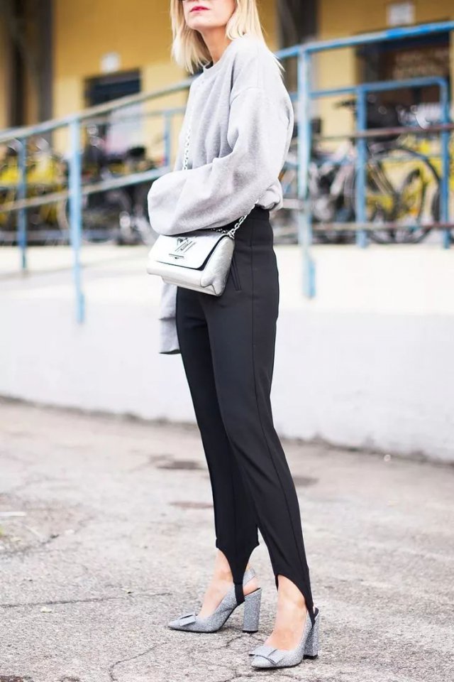 踩脚裤穿着舒服吗,七种颜色的踩脚裤