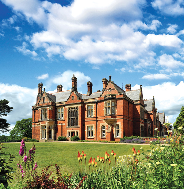 以“小”论奢，小型与奢华并不对立