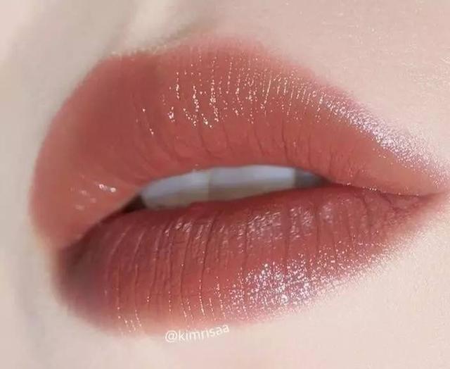 mac细管口红试色,mac口红色号中文