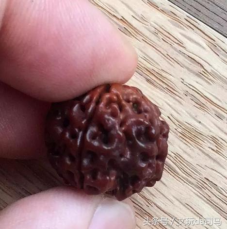 小籽金刚菩提发黑,金刚菩提珠子色差大怎么办