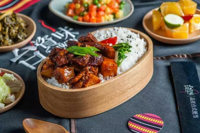 如何加盟台资味外卖快餐,台资味卤肉饭加盟费