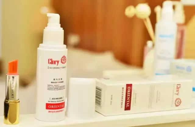 敏感肌卸妆洁面乳,适合敏感肌用的去角质洁面乳