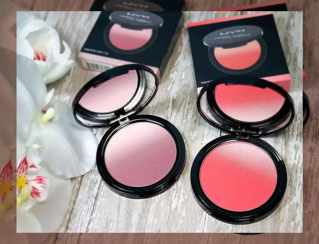 李小璐化妆台护肤品,李小璐化妆照片大全