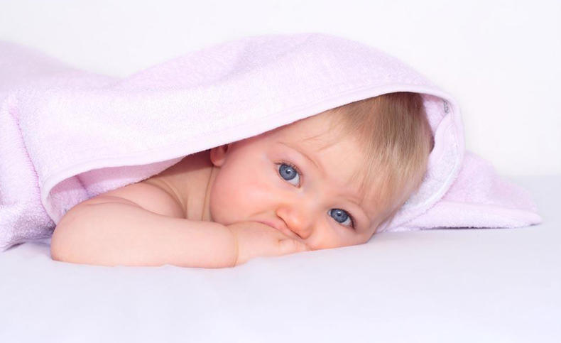 冬天宝宝护脸小妙招,宝宝冬季脸怎么护理