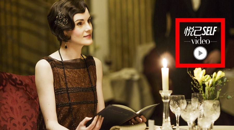 纯白的t恤搭配拉风的tee,纯白的t恤搭配拉风的tee叫什么