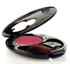 你知道你女朋友的化妆品有多贵吗,女生的化妆品有多贵让男生来猜