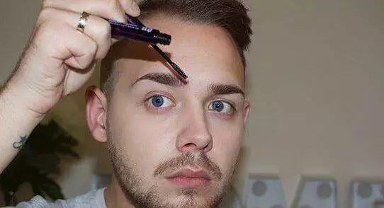 男朋友有点娘,觉得男朋友很娘怎么办