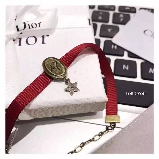 lv仿品和真品一样为啥还要买真的,为啥两三百的lv仿的也挺真