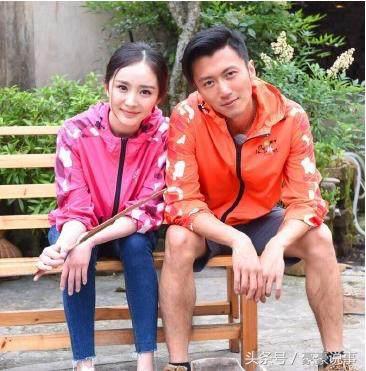 明星见到偶像的反应王一博,易烊千玺胡歌讲话