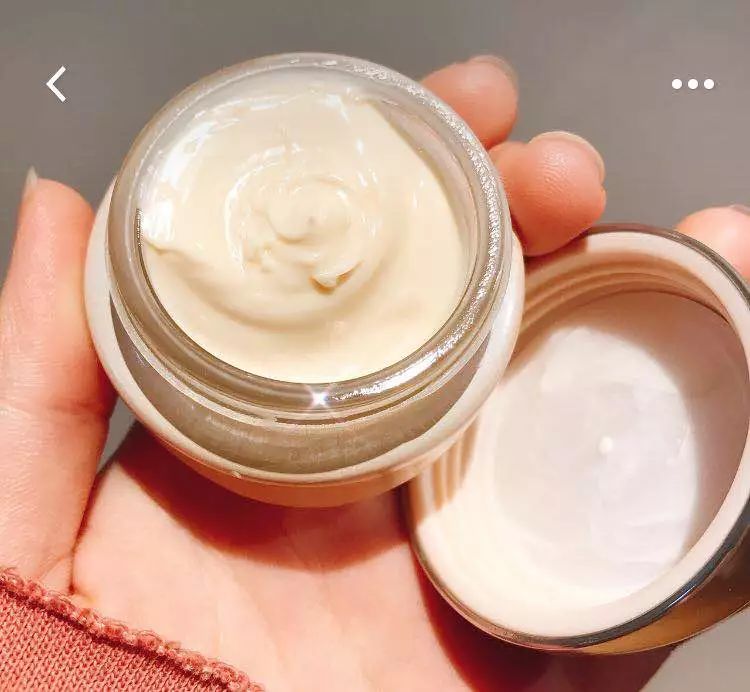 资生堂月悦薇眼霜多少钱,资生堂旗下的哪款眼霜适合50后