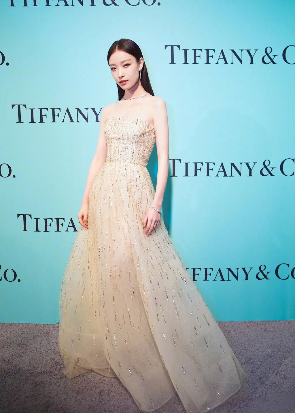 倪妮的高级感怎么来的,倪妮穿什么都好看的原因