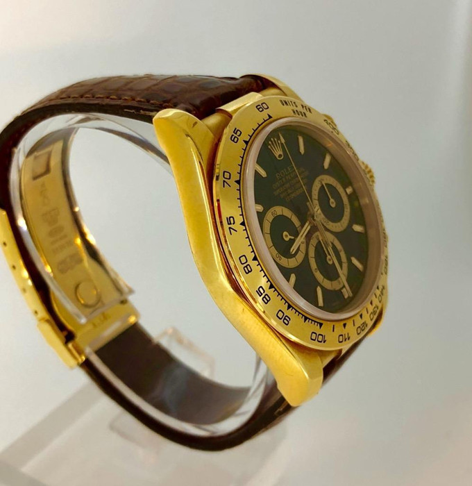 劳力士daytona二手价钱,劳力士daytona116520白盘腕表