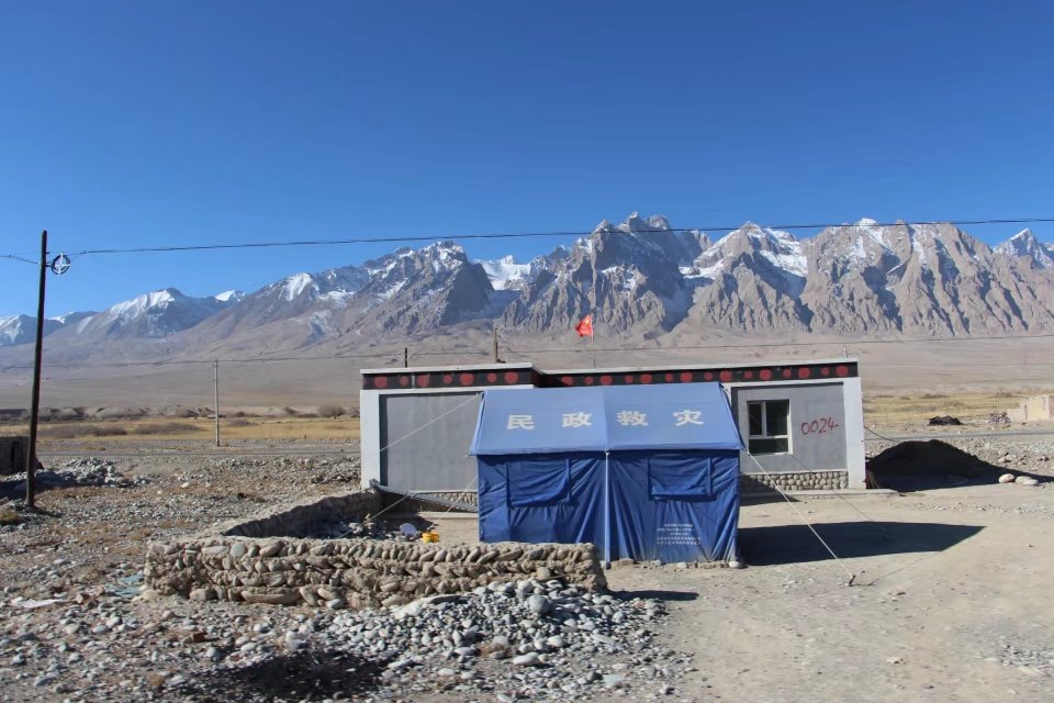 探秘帕米尔高原塔吉克族,帕米尔高原上的塔吉克族族人