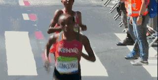 跑步快慢和鞋子有关系吗,跑步减脂速度快慢影响大么