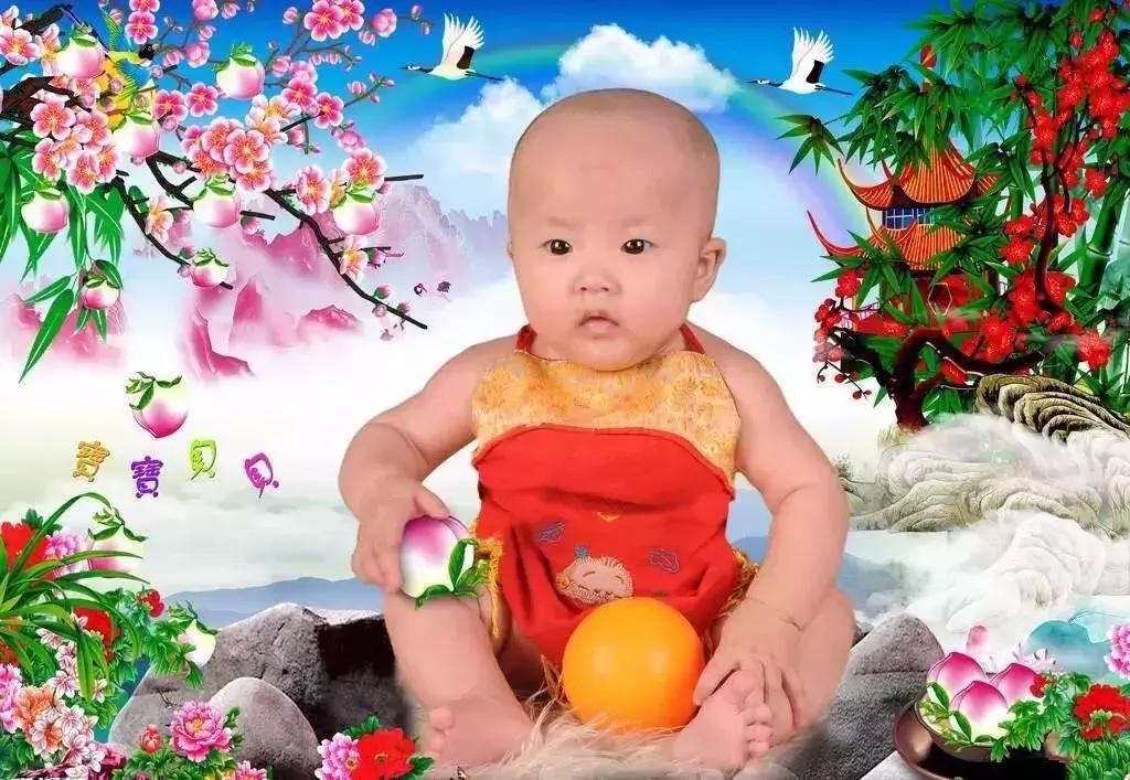 区区一个婴儿奶瓶，居然过百万！贫穷限制了我们的想象力