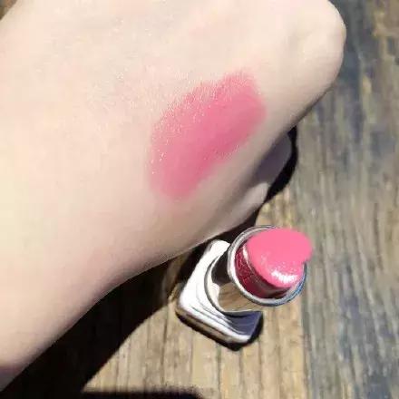 2018春季彩妆有哪些牌子,各大牌彩妆最值得购买的单品