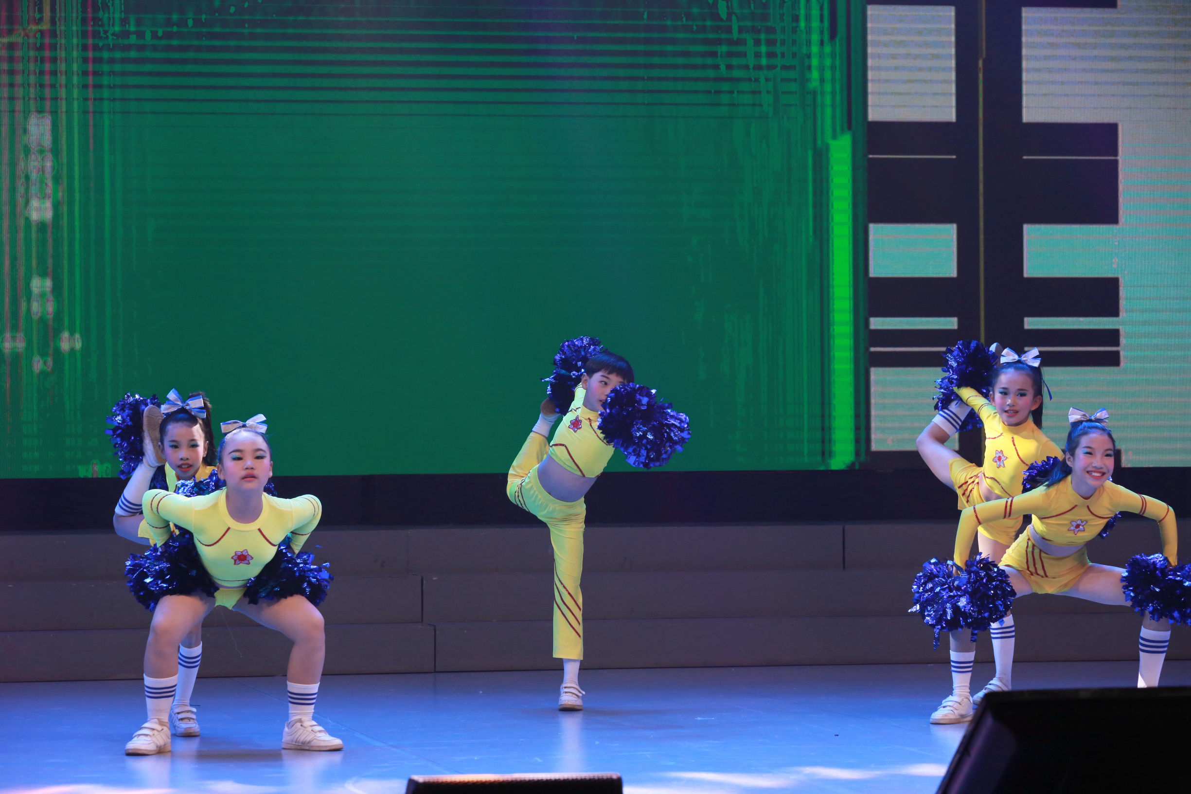 幼儿足球秀,足球童年