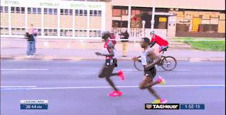 跑步快慢和鞋子有关系吗,跑步减脂速度快慢影响大么