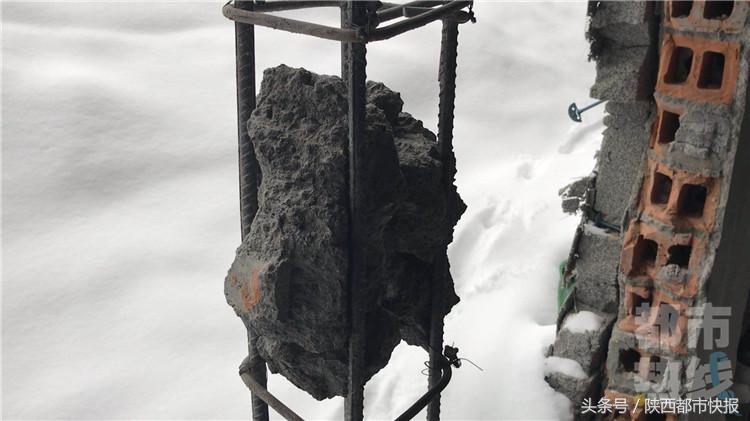 脚底突然有震感,住在公路边感觉房子有震感正常吗