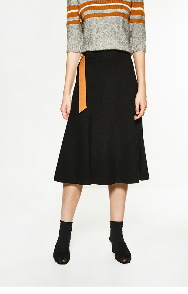 2018年不用大毛衣+仙女裙，你还敢说自己时髦？