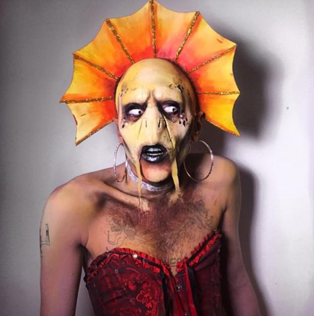 英国奇葩伪娘化妆大师：每天变换风格356天不重样