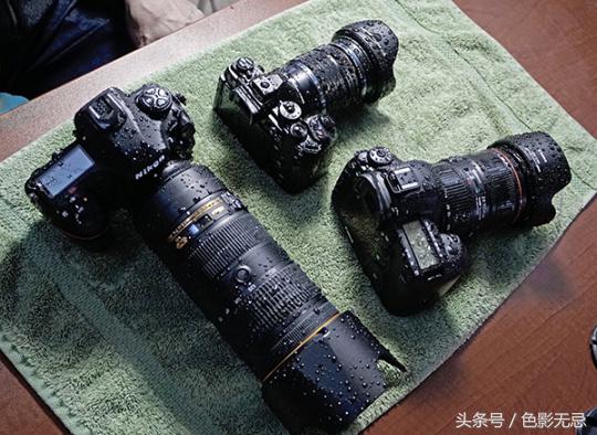 A7RIII、D850、5D4防滴溅能力到底如何？有人不惜代价做了测试