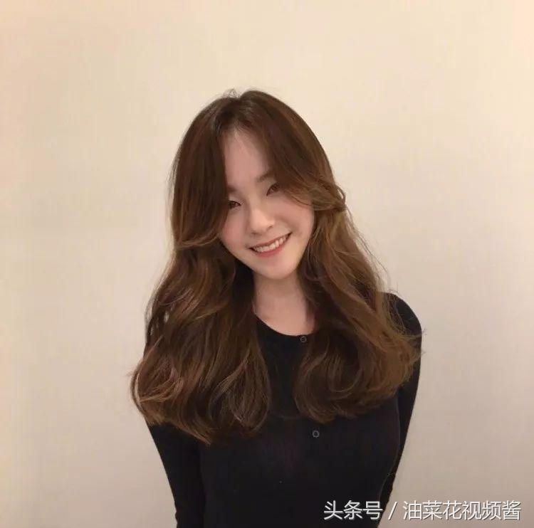 显脸又瘦又小的刘海,脸大适合什么刘海发型显瘦