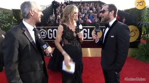 金球奖再黑，也黑不过这个*妞小**悲惨的一生