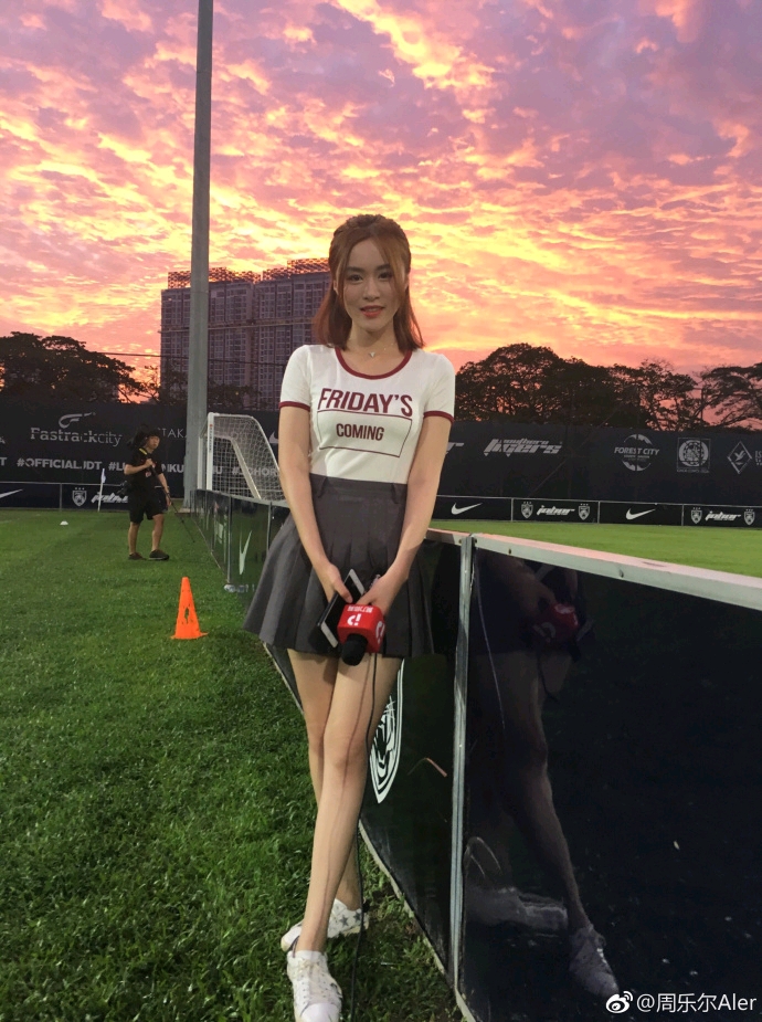 中超太太团头牌再秀,中超顶级豪华太太团