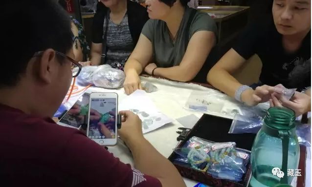 玉石直播黑幕揭秘——骗你没商量！