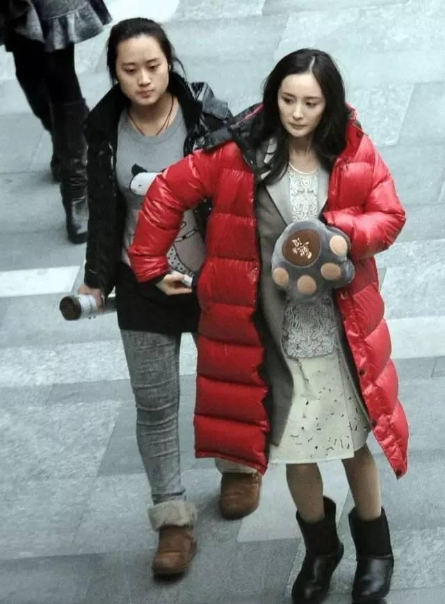 冬天雪地靴怎么穿好看,冬天雪地靴怎么穿最暖和