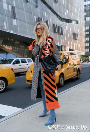 围巾小外搭系法,围巾搭配小物件