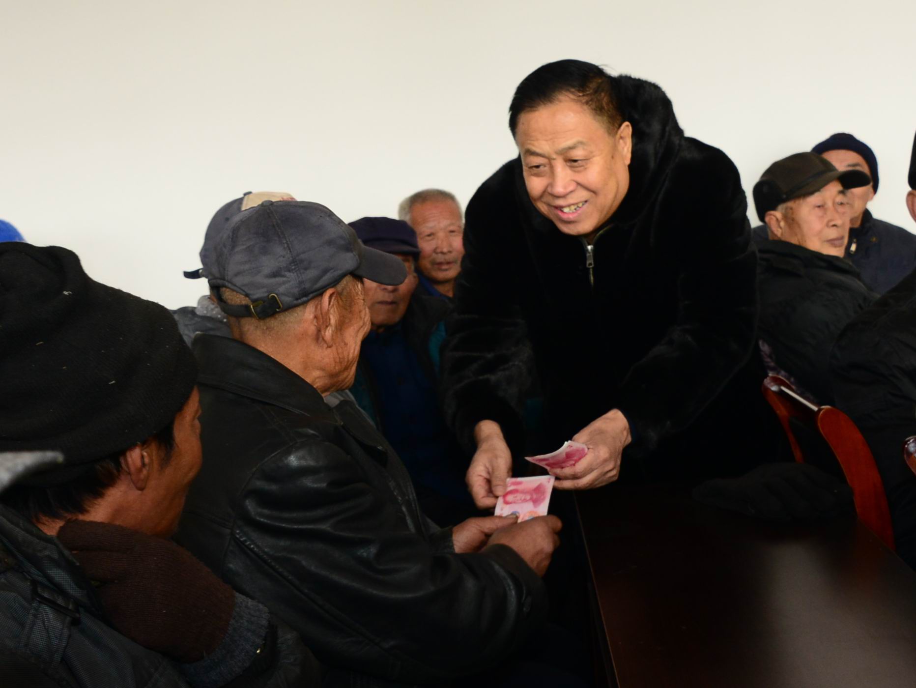 高碑店新凯汽车集团张振堂身价,新凯集团张振堂董事长