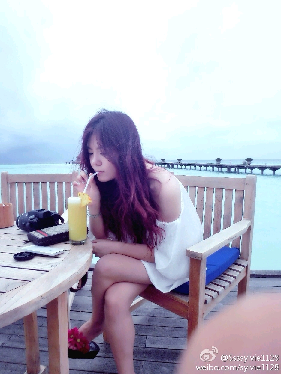 中超国脚太太团,中超太太团第一名