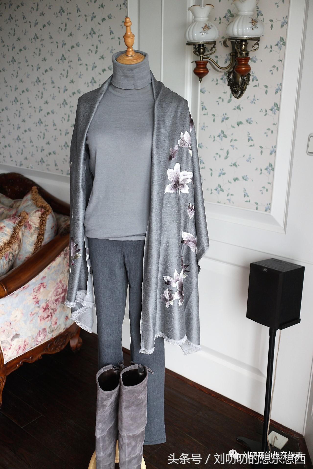 黑色长靴的100种搭配,咖色过膝长靴怎么穿搭