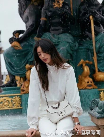 GUCCICHANEL基础款,gucci和chanel哪个好点