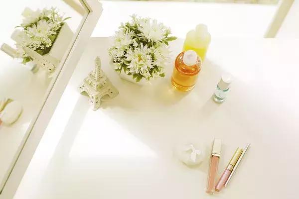 石原里美化妆前后对比,石原里美拯救熬夜脸行动进行时