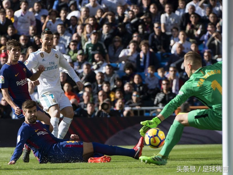 令布冯折服，令诺伊尔感受到威胁，他是新的“世界最佳门将”