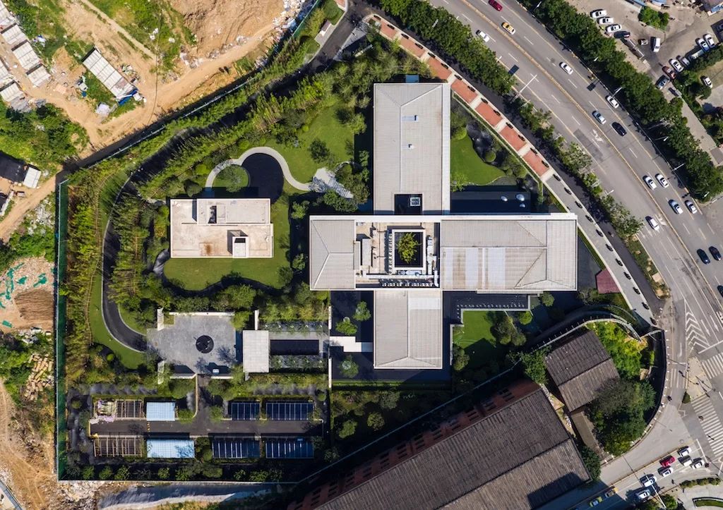 融创的房子谁建的,融创的全名叫什么