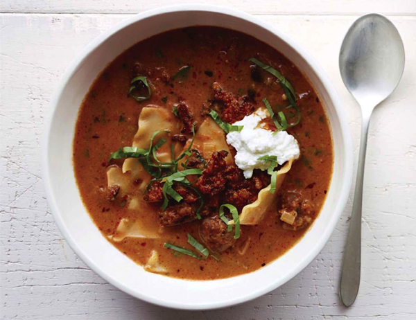 一碗下肚全身暖上5度!这4款西餐浓汤拯救你的冬日