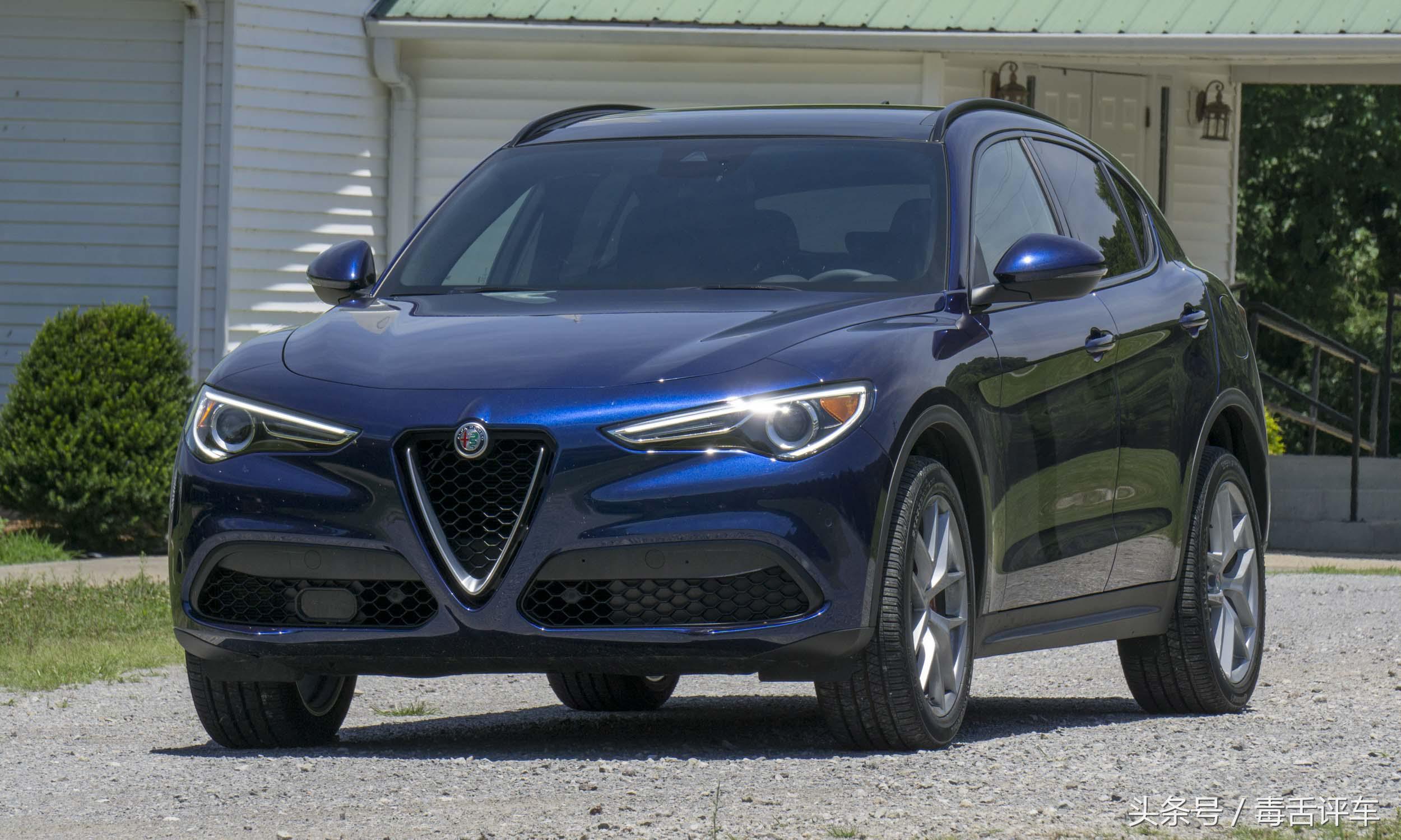 阿尔法罗密欧车stelvio品质,阿尔法罗密欧stelvio提车仪式