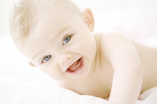 如何正确应对以及预防宝宝湿疹,宝宝湿疹怎么预防和处理