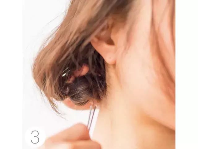 冬季帽子搭配短发小技巧,冬季帽子搭配发型