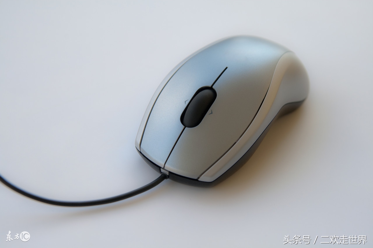 电脑鼠标灵敏度怎么调默认,电脑鼠标的灵敏度怎么调