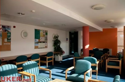 真是够了！扒一扒高大上如华威大学背后的逗比属性