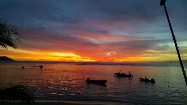 汤加和斐济哪个国家大,斐济国家主产什么